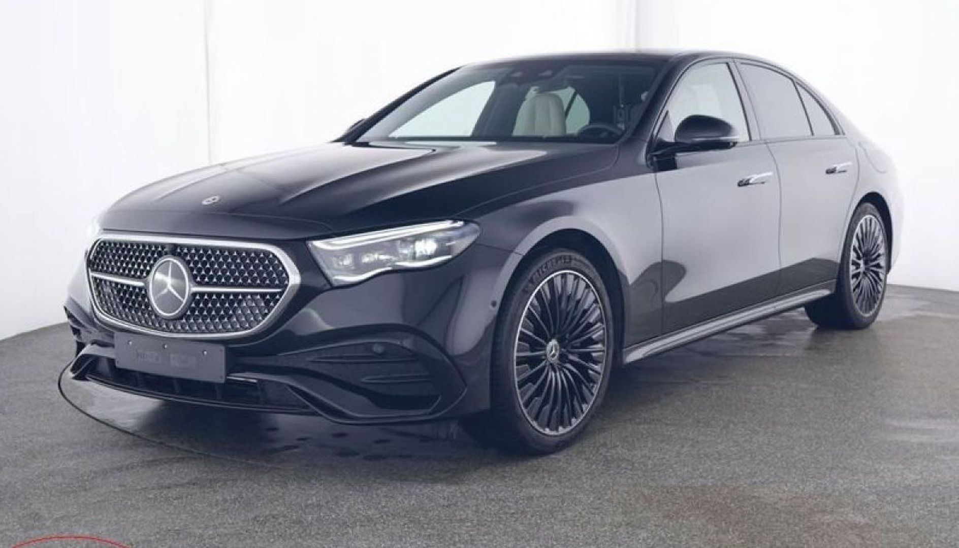 MERCEDES-BENZ CLASSE E - 300 DE AMG LINE PREMIUM (2024)