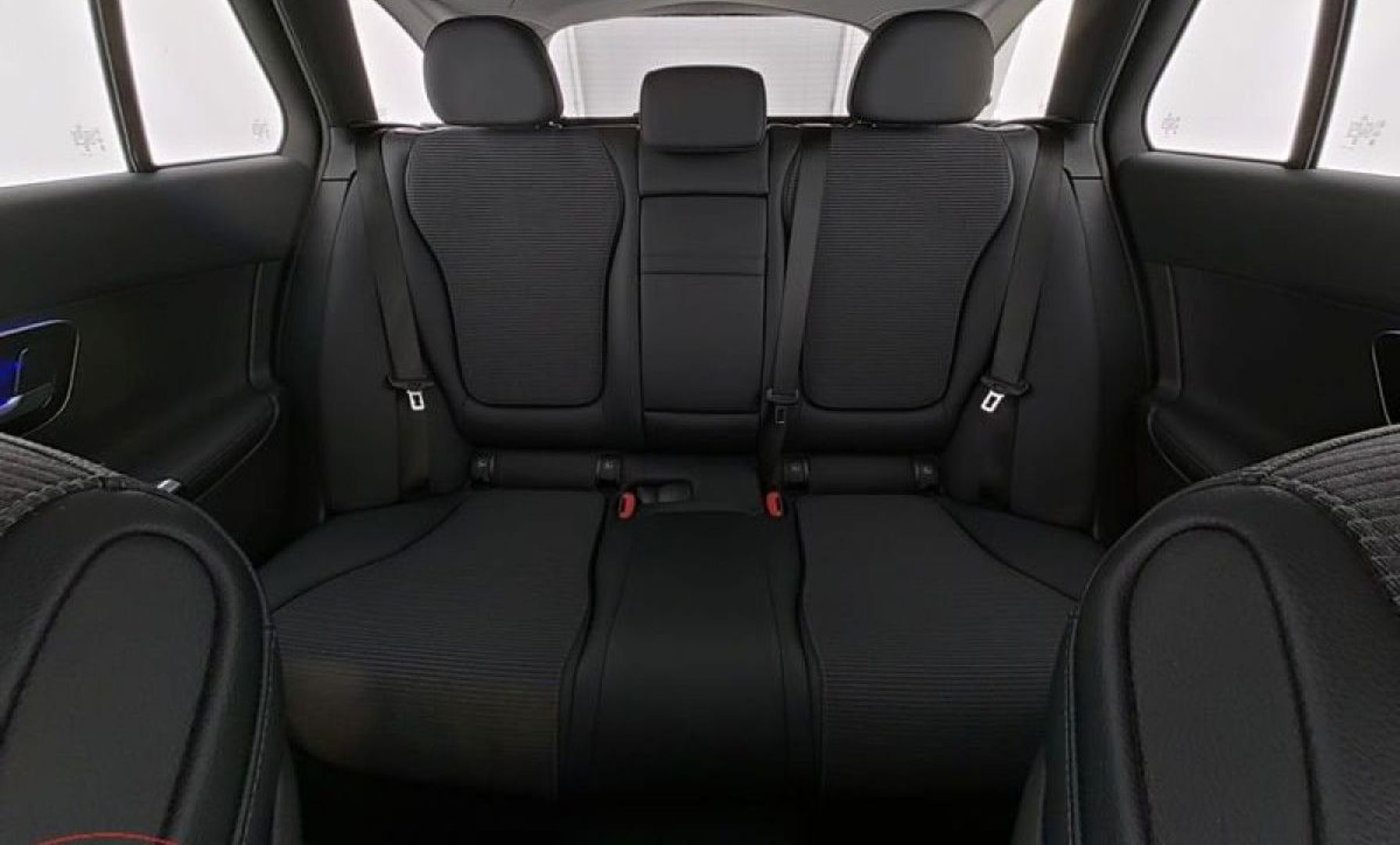 MERCEDES-BENZ CLASSE C - 300 e BVA9 AVANTGARDE ADVANCED