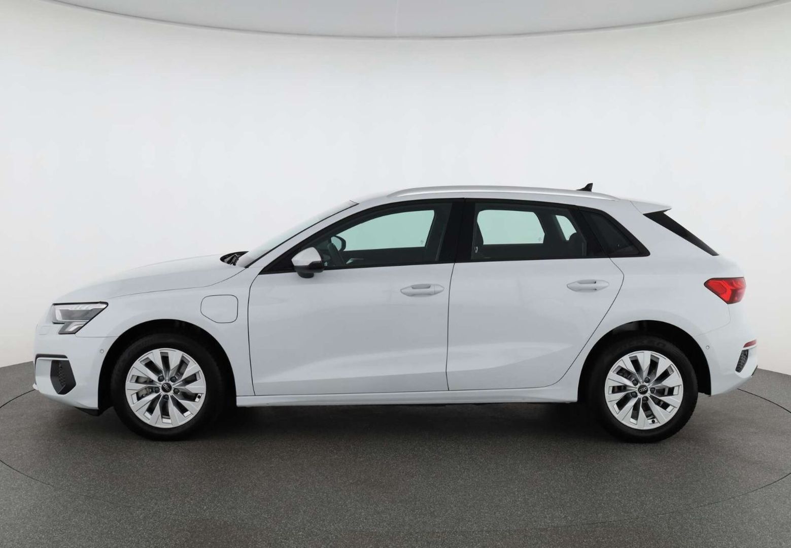 AUDI A3 SPORTBACK - 40 TFSI e S LINE EXTERIEUR