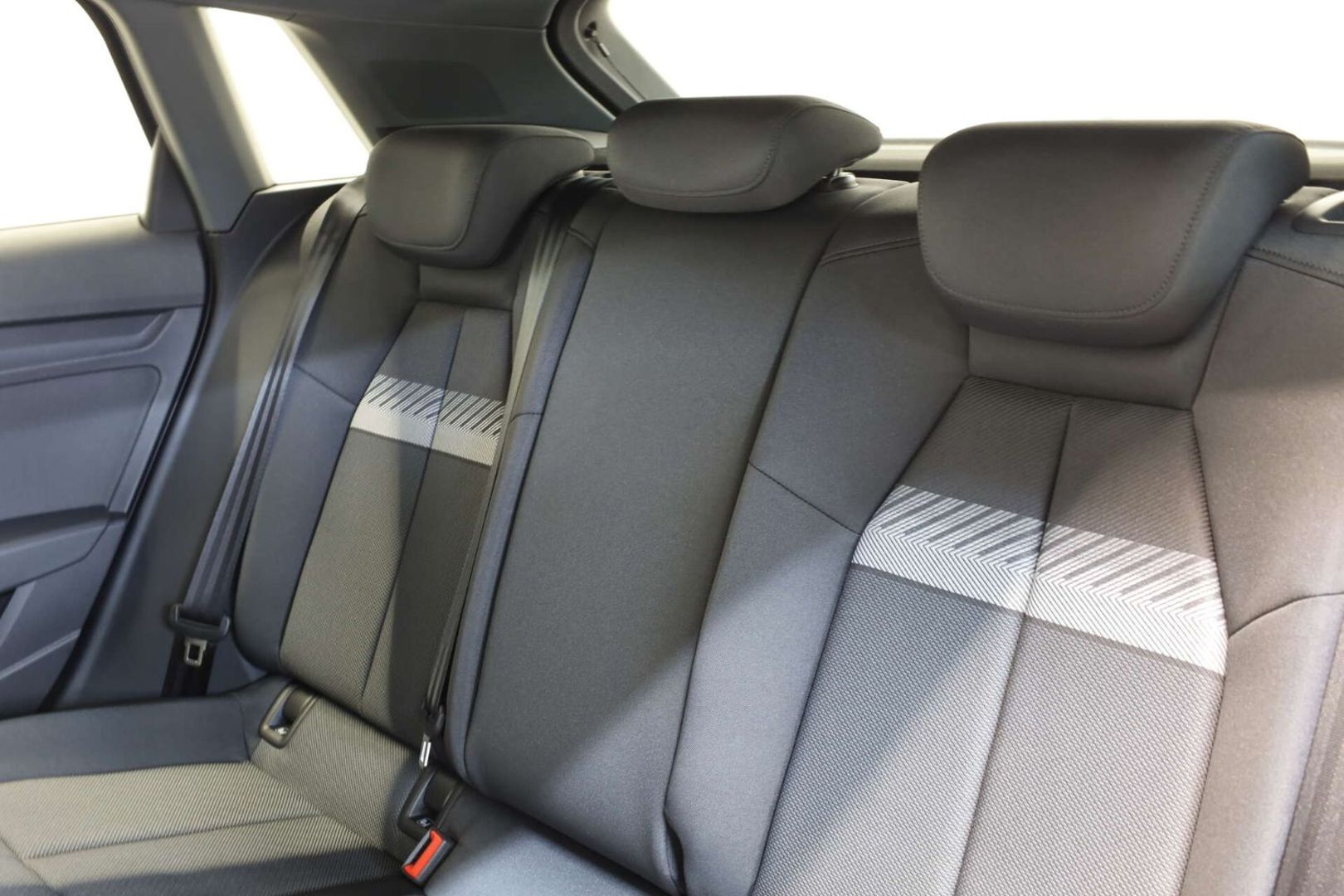 AUDI A3 SPORTBACK - 40 TFSI e ADVANCED