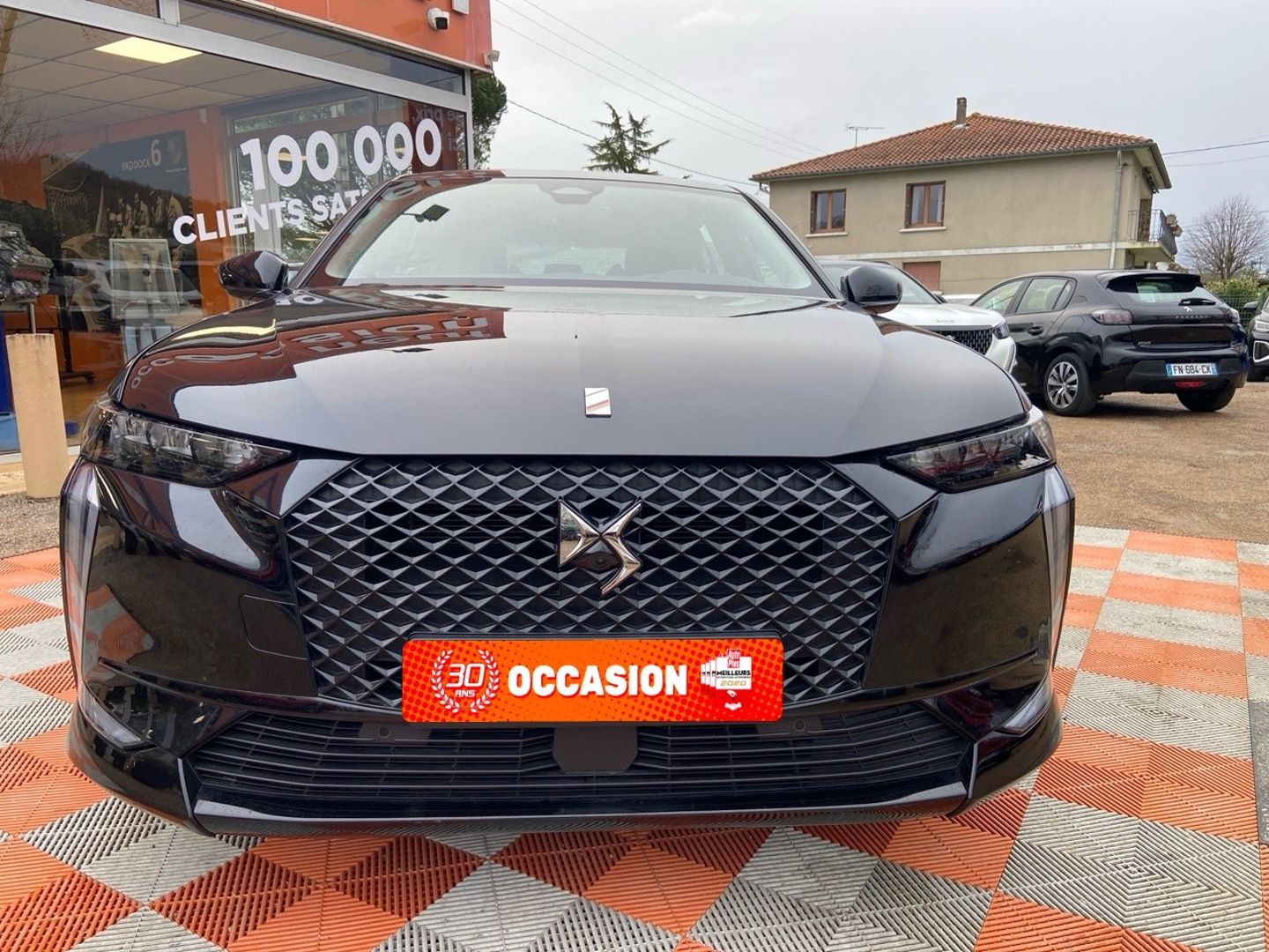 DS DS4 - E-TENSE 225 PERFORMANCE LINE GPS Caméra 360° Sièges Elec. ADML