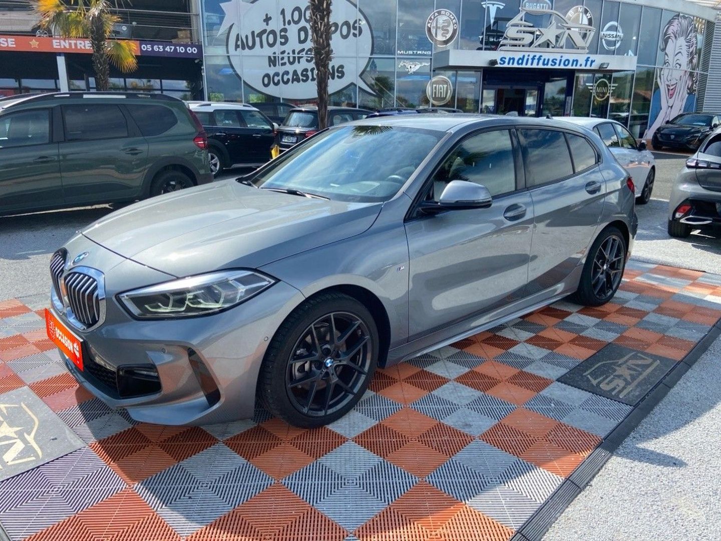 BMW SERIE 1 - 118iA 136 DKG7 M SPORT GPS Pro Caméra JA 18" Keyless