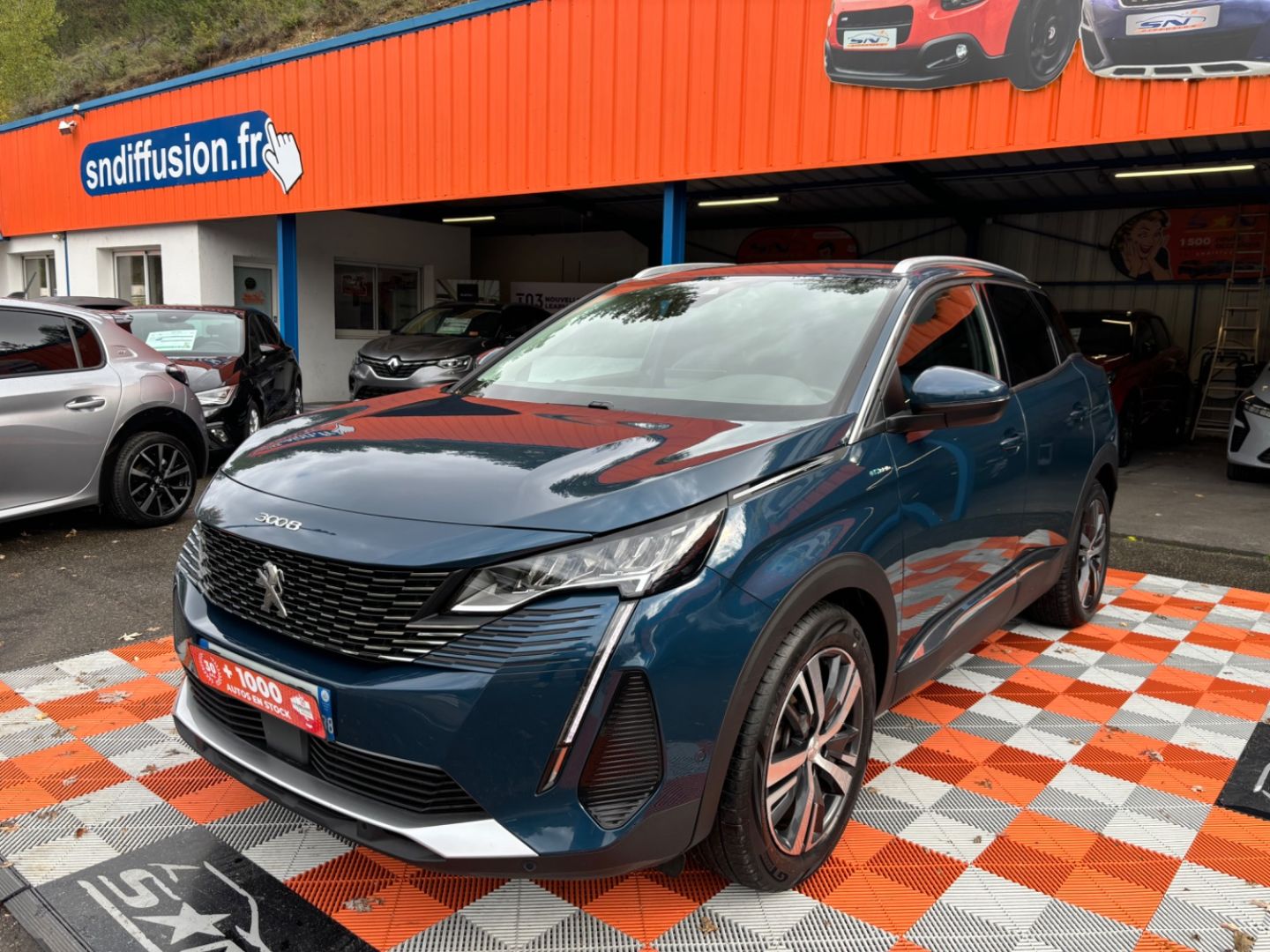 PEUGEOT 3008 NEW Hybrid 225 e-EAT8 ALLURE PACK