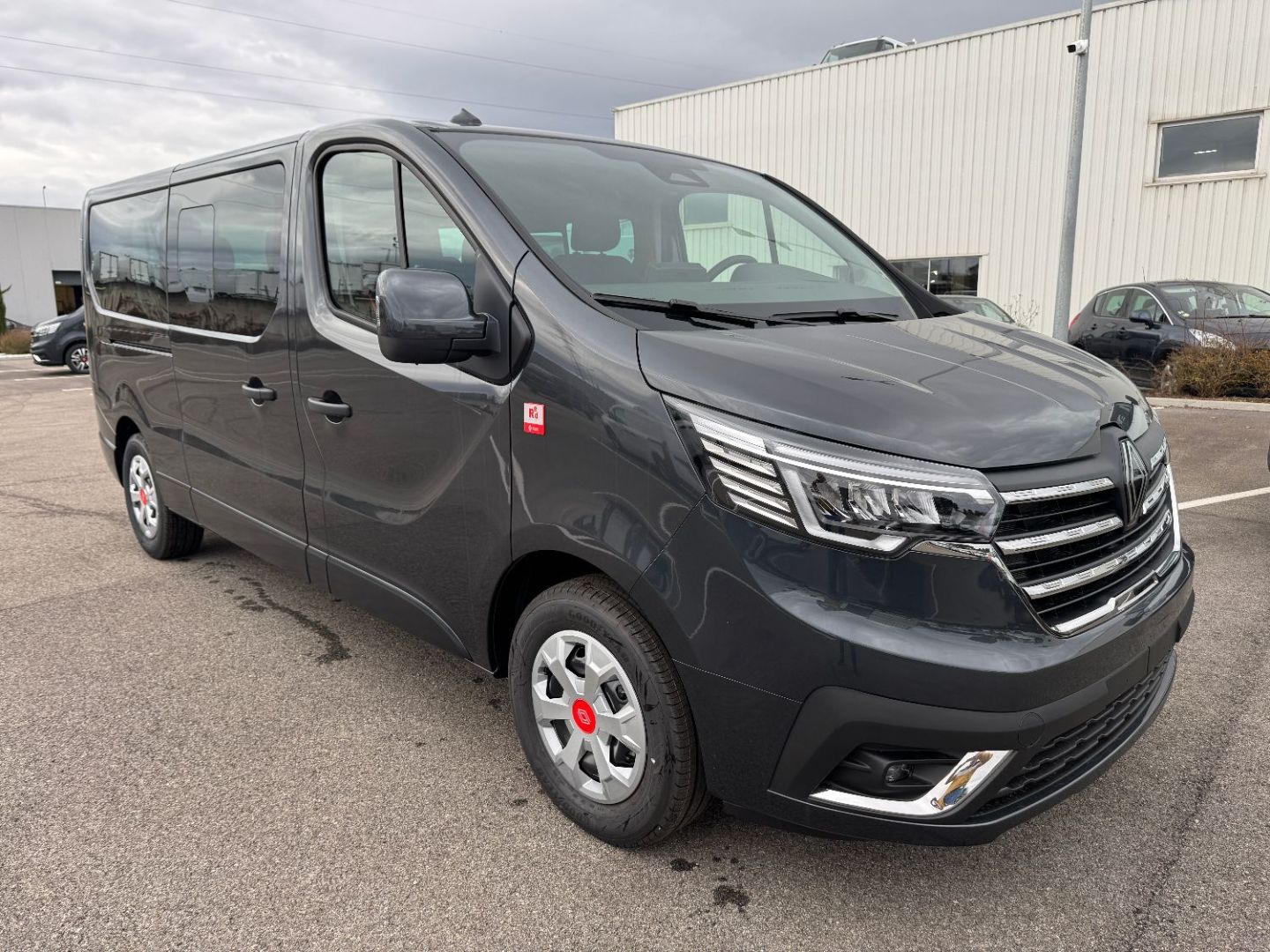 RENAULT TRAFIC COMBI L2 Blue dCi 150 RED EDITION BVA9 9PL